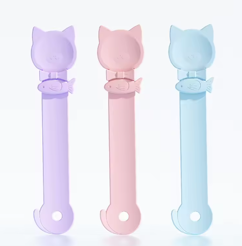 Cat Strip Squeeze Spoon