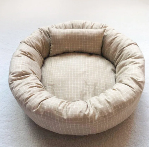 Round Linen Pet Bed