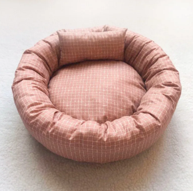 Round Linen Pet Bed
